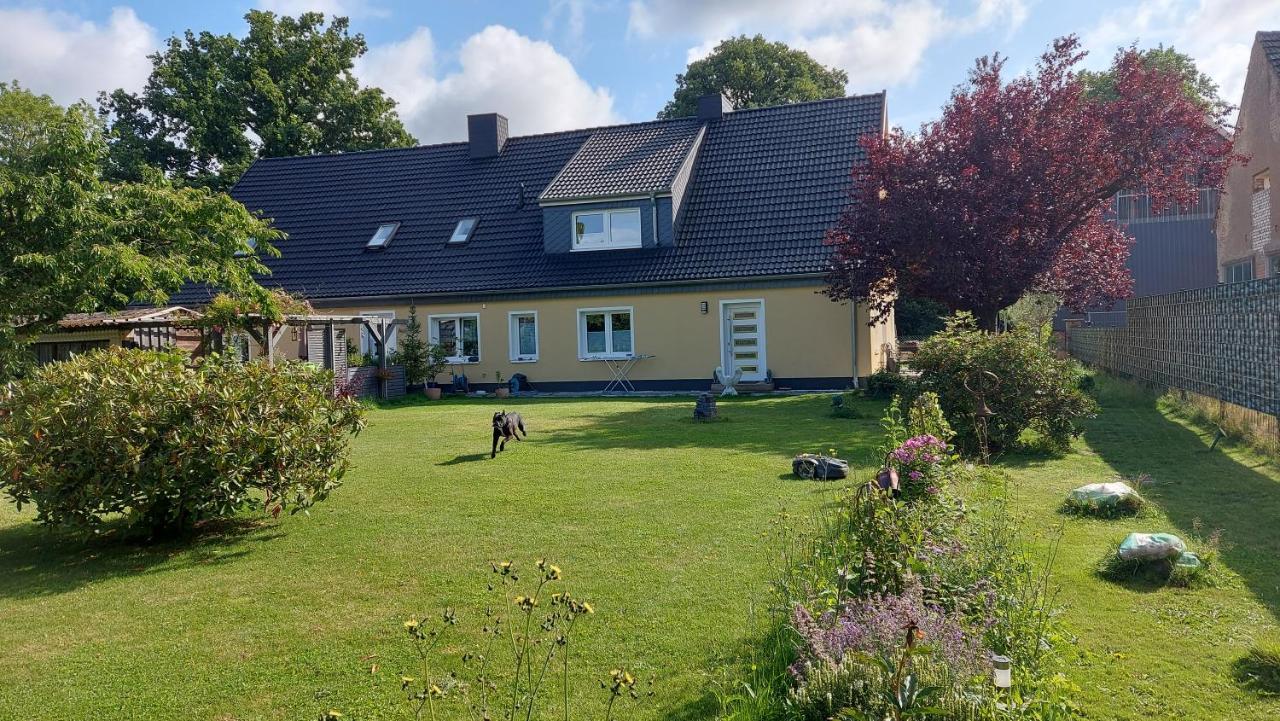 Ferienwohnung Otto Naehe Stralsund Abtshagen エクステリア 写真